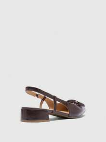 CUCCOO BIZCHIC 纯色休闲简约粗跟露背女式平底鞋 - 咖啡棕 - 查看 8