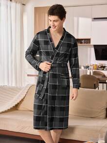 SHEIN Men's Casual Comfortable Plaid Print Long Sleeve Robe, Autumn, Winter - Black - View 5