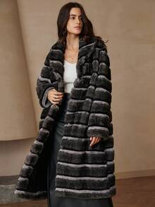 GENKIRA Abrigo de piel sintética de invierno 2025, con elegante patrón de rayas degradadas, chaqueta de piel sintética de mapache de moda sofisticada para mujeres - Gris Oscuro - Ver 5