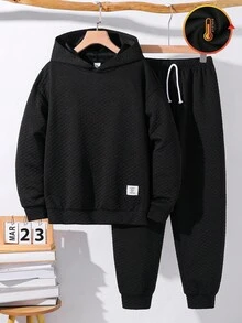 SHEIN Conjunto de 2 peças de moletom com capuz solto e calça de moletom com cordão para meninos adolescentes, casual, para o dia a dia, confortável, com letras, patch, conjunto de agasalho de malha - Preto - Ver 2