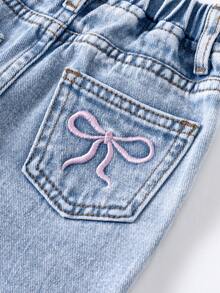 SHEIN Quần jeans denim đơn giản cho bé gái, túi thêu hình bướm, cạp chun, màu xanh đa năng + đen đã giặt, chất liệu denim mềm mại, thoải mái, thời trang không thể thiếu - Nhiều màu - Xem 4
