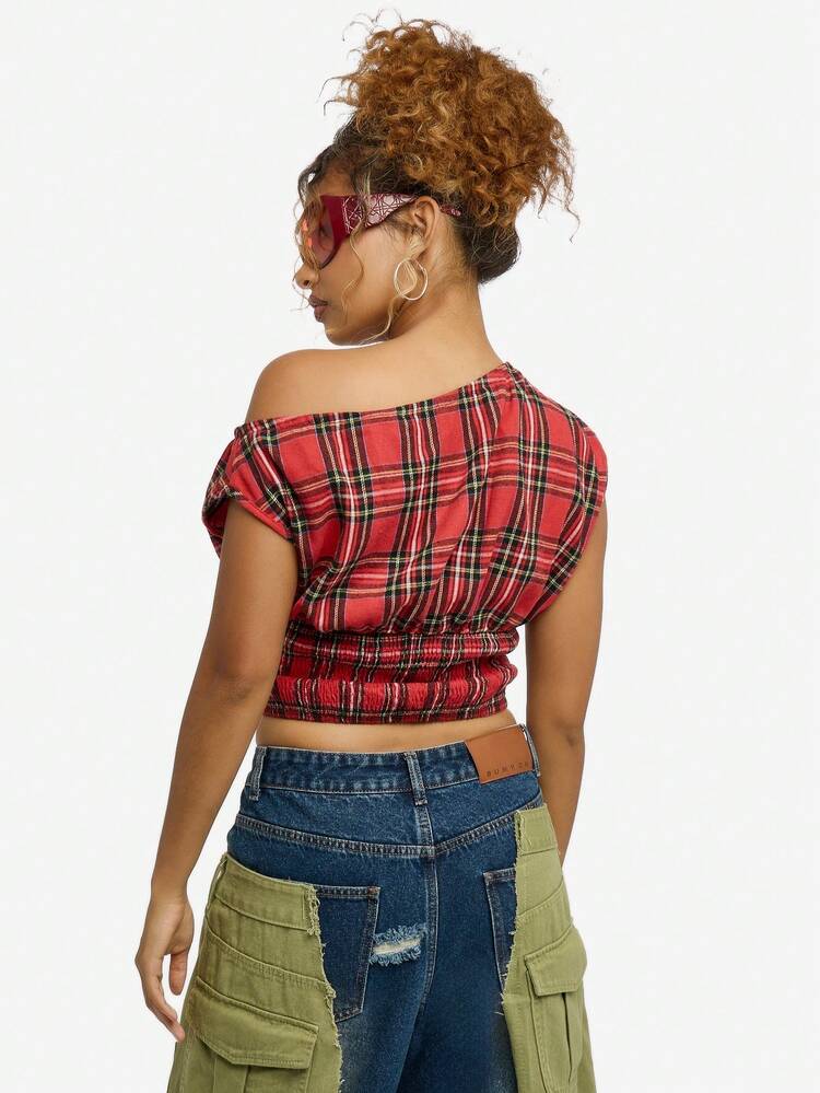 Schulterfreies Karo-Top mit Nietenapplikation
