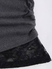 Sweetra 美式性感蕾丝拼接斜肩修身不对称下摆高端女上衣，秋冬 - 深灰色 - 查看 4