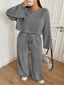 SHEIN EZwear Plus Size Women's Casual Loose Striped Round Neck Drop Shoulder Long Sleeve Top And Wide Leg Pants 2 Pieces Set, Early Autumn - Black and White - View 3