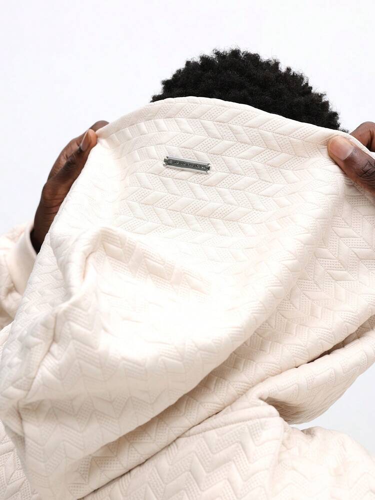 Textured Zig Zag Pattern Zip Hoodie