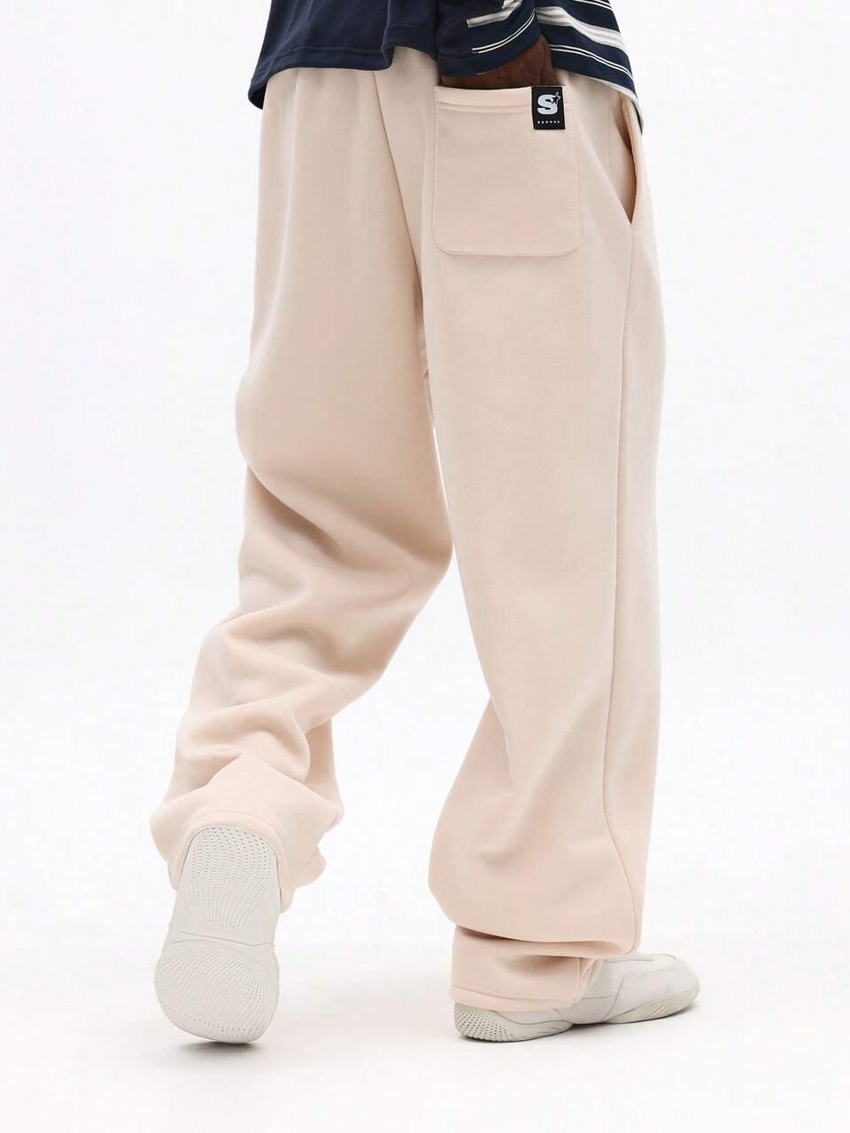 Pantaloni della tuta a gamba dritta con vestibilità rilassata