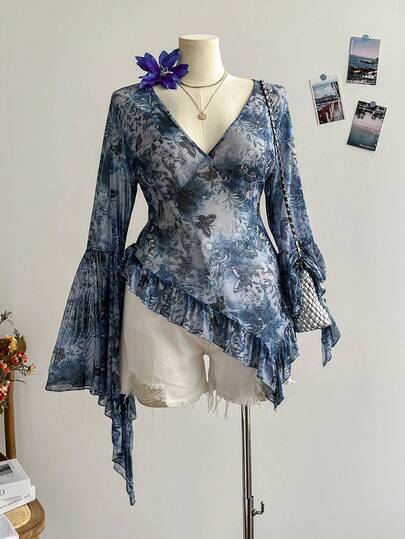 Soleia Plus Size Women Print Deep V-Neck Flare Sleeve Ruffle Hem Top