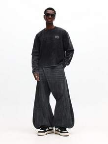 SUMWON Jeansy z szerokimi nogawkami i rozszerzanymi nogawkami, z ekstremalnie wyblakłymi spodniami dzwonowymi, w stylu vintage z efektem sprania z roku 2000. Wyrazista odzież uliczna