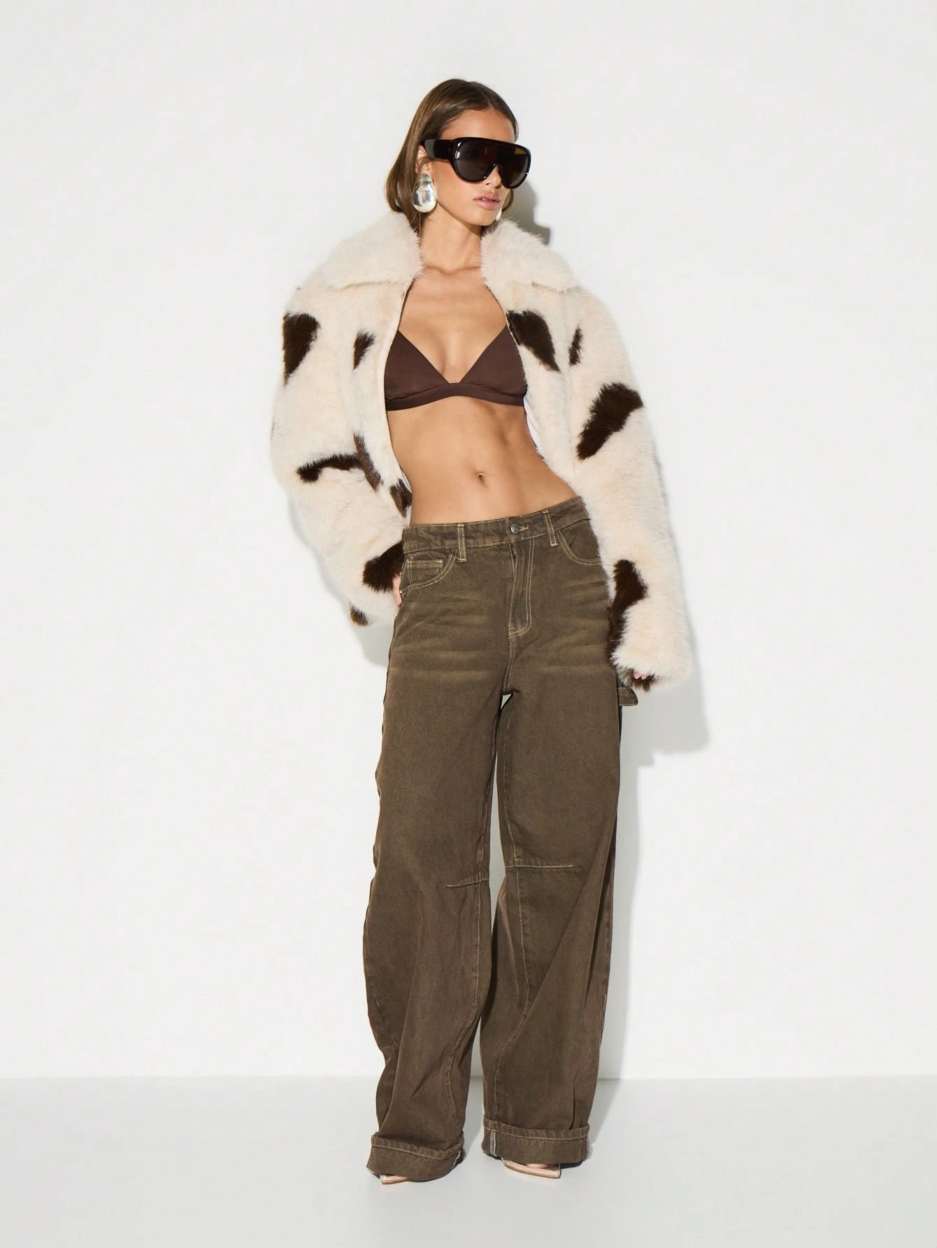 KIZN High Rise Wide Leg Cargo Jeans With Cuffed Hem