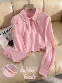 Franclia Damenbluse in einfarbigem Rosa mit Perlenverzierung am Kragen – ein elegantes, vielseitig kombinierbares Langarmshirt für Damen, perfekt für Alltag, Freizeit, Verabredungen, Partys und Treffen. - Pink - Übersicht 1