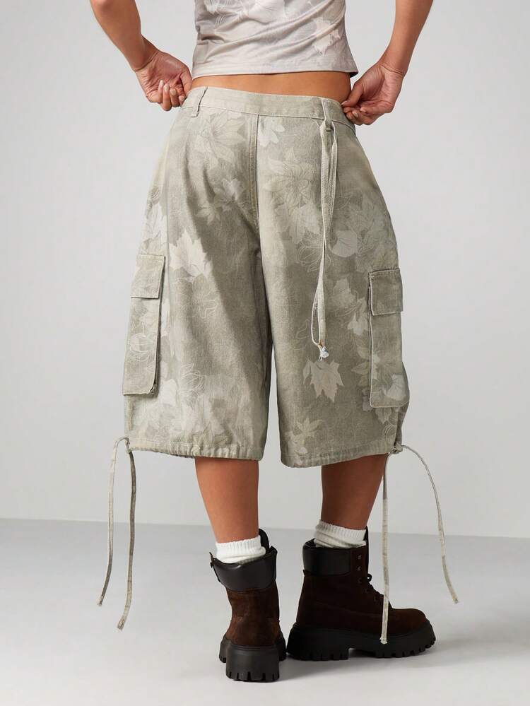 MISSGUIDED Olive Floral Cargo Shorts For Women - High Rise Wide Leg Knee Length Bermuda Summer Festival Casual Bottoms With Multiple Pockets