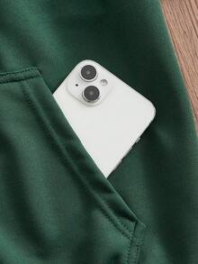 Manfinity VCAY 男士休闲口袋抽绳连帽衫，带手印，秋季，秋冬 - 綠色 - 查看 5