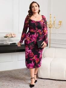 Reflora Robe moulante en maille noire à imprimé floral violet grande taille, robe moulante en maille à encolure carrée extensible, robe moulante à manches longues et encolure en cœur, robe moulante élégante, robe romantique pour vacances, soirée ou rendez-vous - Multicolore - Voir 4