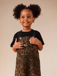 SUMWON جمبسوت جينز فضفاضة للفتيات الصغيرات بطبعة نمر مع جيوب أمامية وأشرطة قابلة للتعديل للاستخدام اليومي والألعاب - كاكي - مشاهدة 6