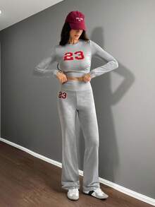 SHEIN Tall Set de 2 piezas Chándal de talla grande con cuello redondo, manga larga y estampado gráfico, color gris, para otoño/invierno