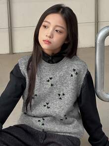 DAZY Sweter-kamizelka z kwiatowym wzorem dla nastolatek