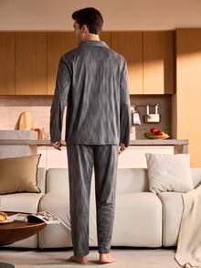 Manfinity Underwear&Sleepwear Basics 男士纽扣翻领长袖上衣和裤子睡衣套装 秋冬服装 - 灰色 - 查看 2