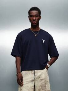 PLAYBOY X SUMWON Áo thun crop top dáng rộng in logo chú thỏ ở mặt sau, thiết kế đồ họa, tay ngắn, cổ tròn, mặc thường ngày, thoải mái, mặc dạo phố, mặc hàng ngày, vừa vặn, dễ chịu - Màu xanh hải quân - Xem 5