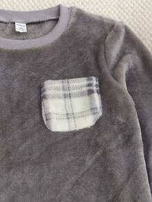 2 件男童柔软法兰绒格子西装，休闲宽松长袖上衣和裤子，舒适家居服，秋冬