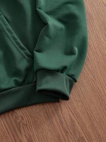 Manfinity VCAY 男士休闲口袋抽绳连帽衫，带手印，秋季，秋冬 - 綠色 - 查看 4