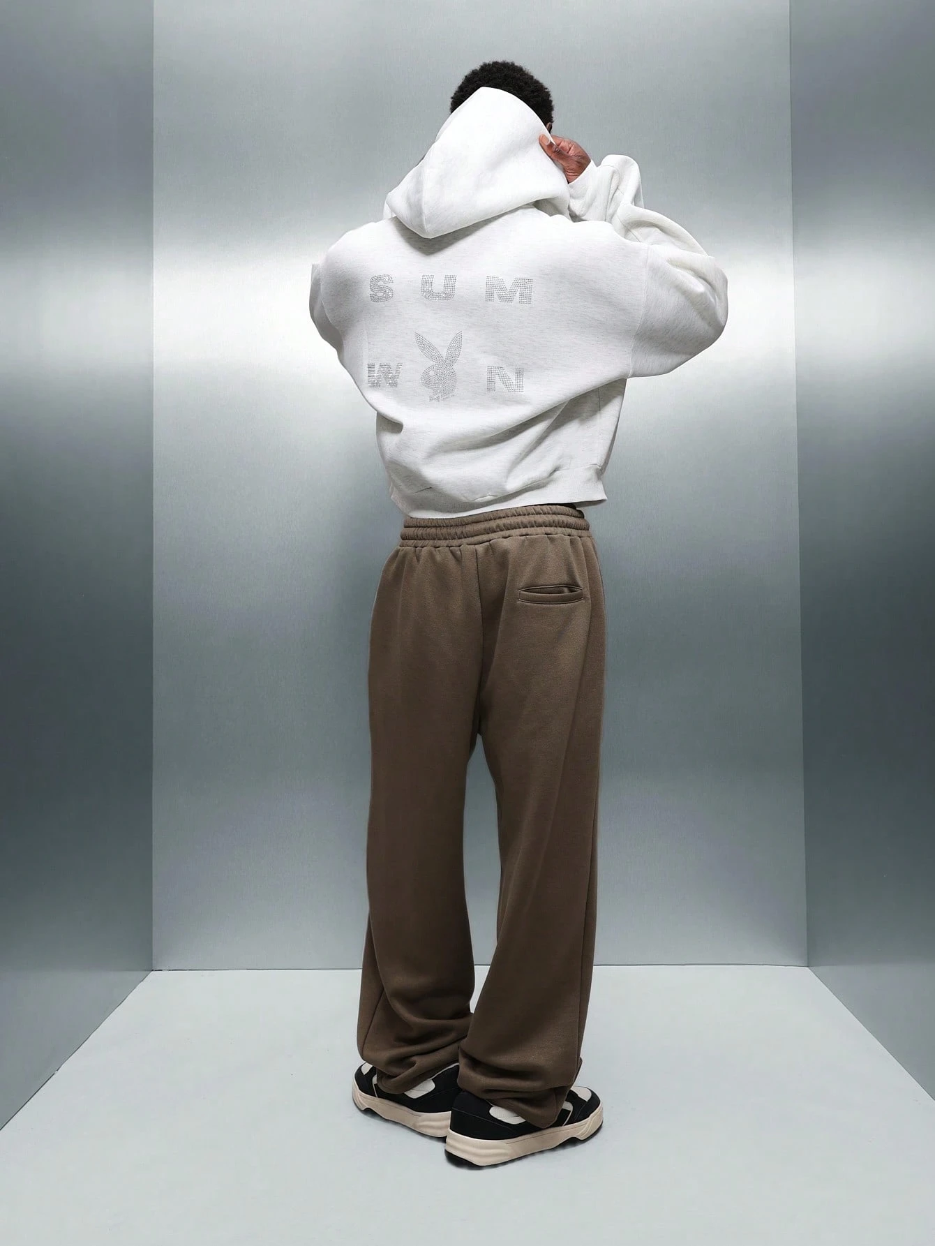 PLAYBOY X SUMWON Sweat à capuche avec logo strass et cordon de serrage