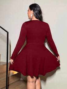 NU&NOW Đầm chữ A không tay gợi cảm màu đỏ phối ren dành cho nữ cỡ lớn, thích hợp cho đi chơi, hẹn hò, tiệc năm mới, dạ hội tốt nghiệp, thời trang và đa năng. - Màu Đỏ Sâu - Xem 5