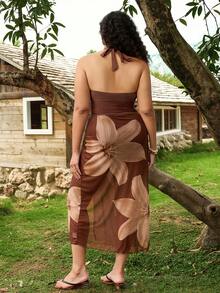 Swim Oasis بدلة سباحة قطعة واحدة مطبوعة بالزهور مع تنورة ساروج - لييلي بني