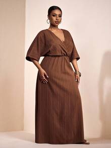 Veslaya Plus Size Women's Solid Color Overlap V-Neck Batwing Sleeve Casual Dress