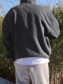 DAZY Men's Letter Print Pullover Sweatshirt, Autumn