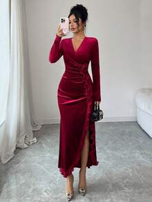 Elenzga 女士优雅时尚通勤休闲舒适迷人复古浪漫假日长袖 V 领腰部褶皱侧开衩花卉蕾丝拼布天鹅绒纯色连衣裙 - 酒紅色 - 查看 7