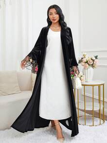 Al Najma 女士时尚优雅花卉刺绣长袍 - 黑色 - 查看 5