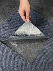 1/10/40 片装 30cm*30cm 方形全覆盖地垫 – 自粘式，耐磨，防滑，防摔，防污防潮；适用于家居装饰（卧室、客厅）、办公室地面翻新（互锁式地毯砖），四季皆宜。