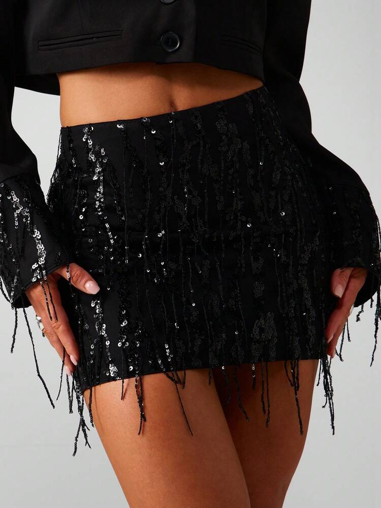 MISSGUIDED Saia Mini com Franjas de Lantejoulas e Borlas, para Festa, Noite, Clube, Festival, Brilho e Vida Noturna