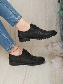 Women Oxfords Shoes - Black - View 5