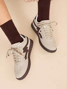 CUCCOO EASI 2025年新款春季女款复古百搭休闲运动平底鞋 - 米色 - 查看 7