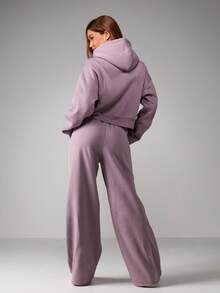 MISSGUIDED 宽腿慢跑裤 宽松版型运动裤 家居服 休闲舒适 日常穿着 - 淺灰紫 - 查看 4