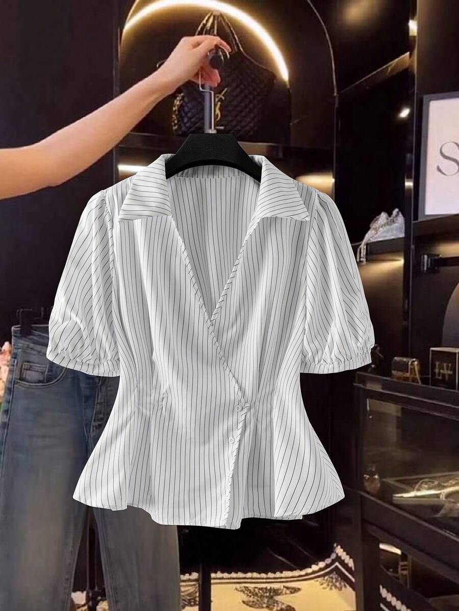 SHEIN LUNE 秋季大码休闲条纹褶皱泡泡袖衬衫 - 黑與白 - 查看 1