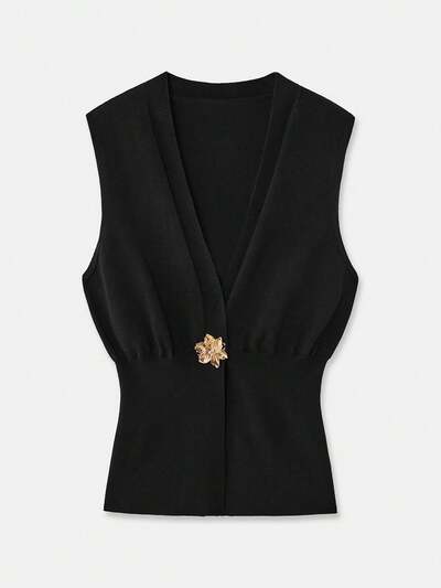SHEIN Maija 2025 Modern City Deep V-Neck Metal Buckle Design Wide Shoulder Slimming Cardigan, Suitable For Early Autumn,Fall For Women,Winter For Women,Winter,Night Out,Going Out Tops Women, Night Out,Date Night,Old Money Style Women ,Halloween Costumes, Homecoming