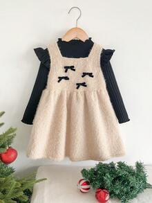 SHEIN Playful Pals 2pcs/Set Young Girl Cute Furry Bow Decor Pinafore Dress & Long Sleeve Undershirt,French Style Cream And Black,Summer,Fairy,Birthday Girls Winter Dress - Apricot - View 1