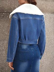 Selenza Veste en jean courte à col contrasté et poche rabat pour femmes, style mode décontracté. Automne/Hiver - Bleu azur - Voir 5