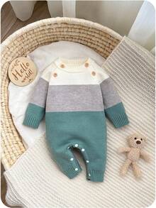 SHEIN Bộ đồ liền thân dệt kim dài tay phối màu thời trang cho bé trai sơ sinh/trẻ mới biết đi, mềm mại và thoải mái, phù hợp cho mùa xuân/thu, hàng ngày, đi chơi, du lịch, nghỉ dưỡng, ở nhà, nhà trẻ và vui chơi - màu xanh lá - Xem 8