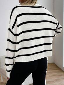 Isle Nomé Women's Striped Crew Neck Long Sleeve Pullover Sweater, Versatile For Autumn/Winter - Black and White - View 2