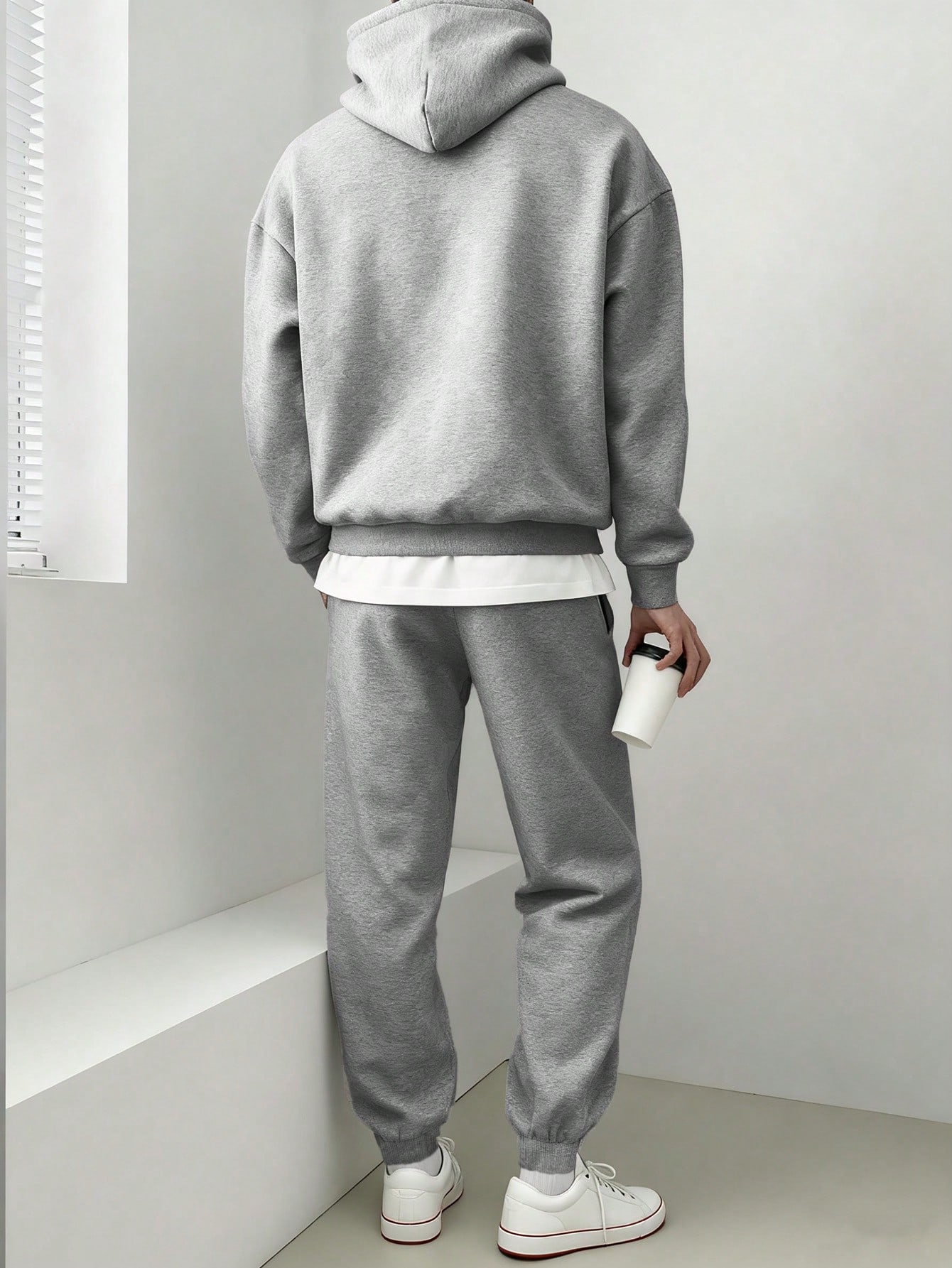 Chillumni بدلة رياضية رمادية كلاسيكية مطبوعة بصورة...