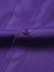 Manfinity Homme Kemeja Lengan Pendek Polos Kasual Musim Panas untuk Pria - Purple - View 3