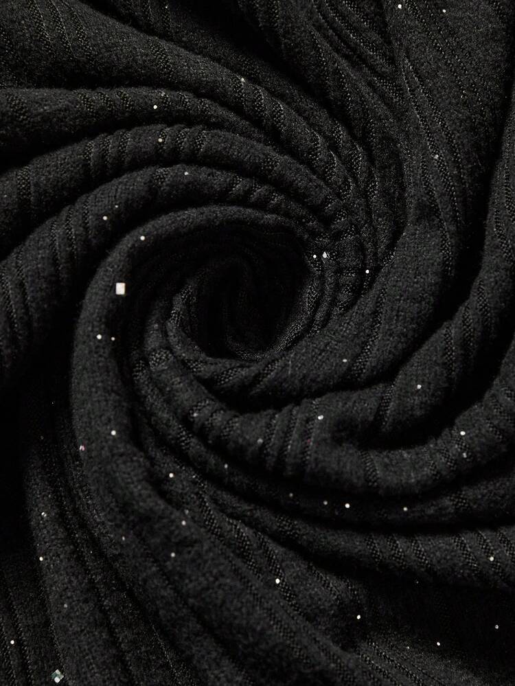 Comfylo 大码优雅柔软磨毛亮面方领修身长袖T恤，秋季派对亮片冬季新年闪亮款 - 黑色 - 查看 9