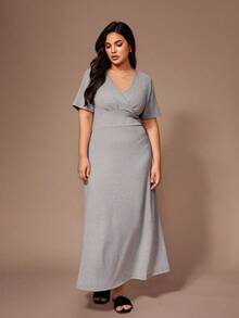 SHEIN Plus Size Casual V-Neck Short Sleeve Long Women's Nightgown - Grey - View 4