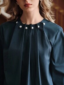 Uhlyne Uhlyne 海軍藍女款全棉長袖襯衫，優雅秋季極簡辦公設計，附百褶領與珍珠鉚釘，適合教堂、教學場合 - 藏蓝色 - 查看 2