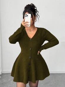 Elenzga Plus Size Fall Solid V-Neck Button Placket Peplum Hem Cardigan - Olive Green - View 7
