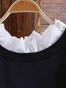 EMERY ROSE 柔软精致的日式休闲风格拼布荷叶边下摆宽松套头针织运动衫上衣，适合秋季、冬季、春秋季、秋冬季 - 黑與白 - 查看 3