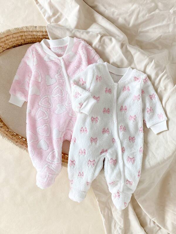2pcs Newborn Plush Fleece Fabric Set, Warm Bow & Heart Pattern Design, Soft & Skin-Friendly Material, Suitable For Children Casual Wear Newborn Baby Girl Sleepers Comfortable And Soft Suitable For Fall & Winter Pajamas